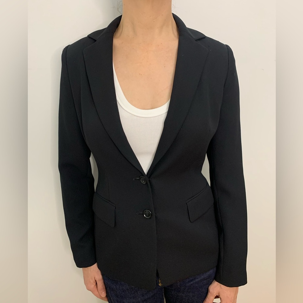 AMAZING CONDITION SMALL BLACK BLAZER